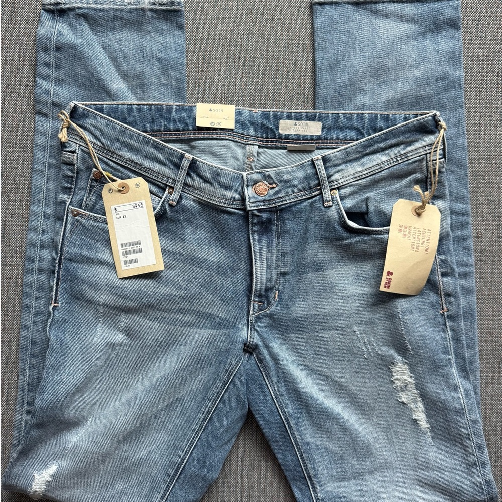 H&M Blue Distressed Women Jeans